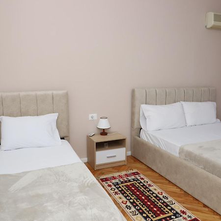 Beratinus Apartment In Berat Center Bagian luar foto
